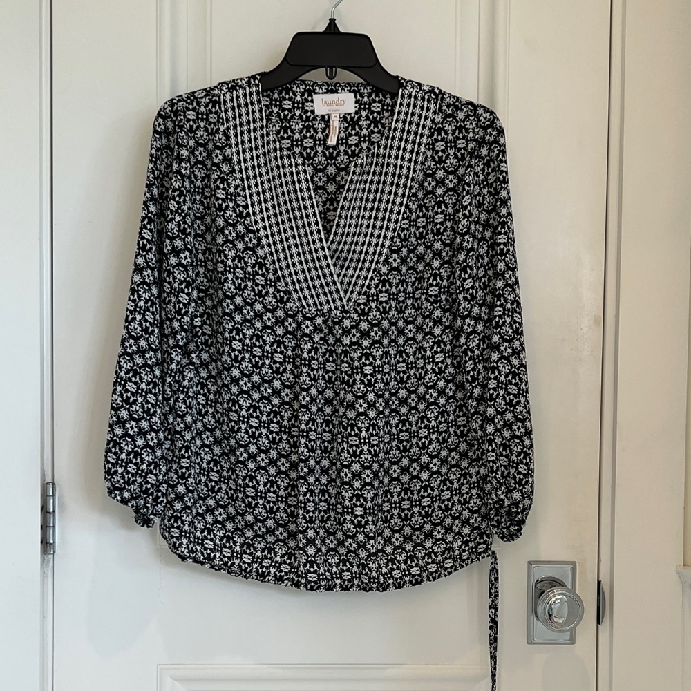 Laundry by Shelli Segal Floral Blouse